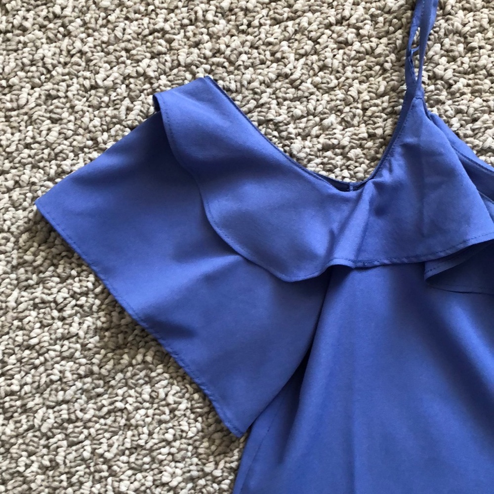 Miss Selfridge Cold Shoulder Ruffle Top - Picture 3 of 5